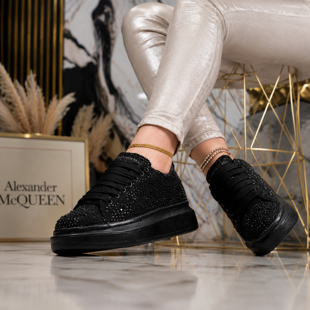 Tenis Alexander Mcqueen Negro Pedreria